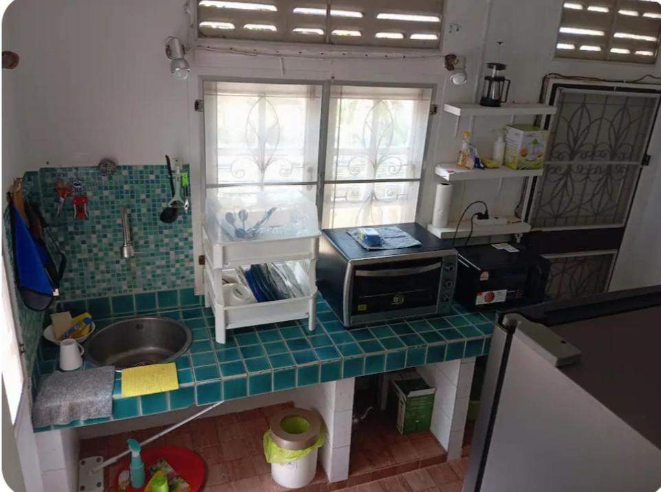 Front Fisher House Bangpor Maenam-koh Samui
