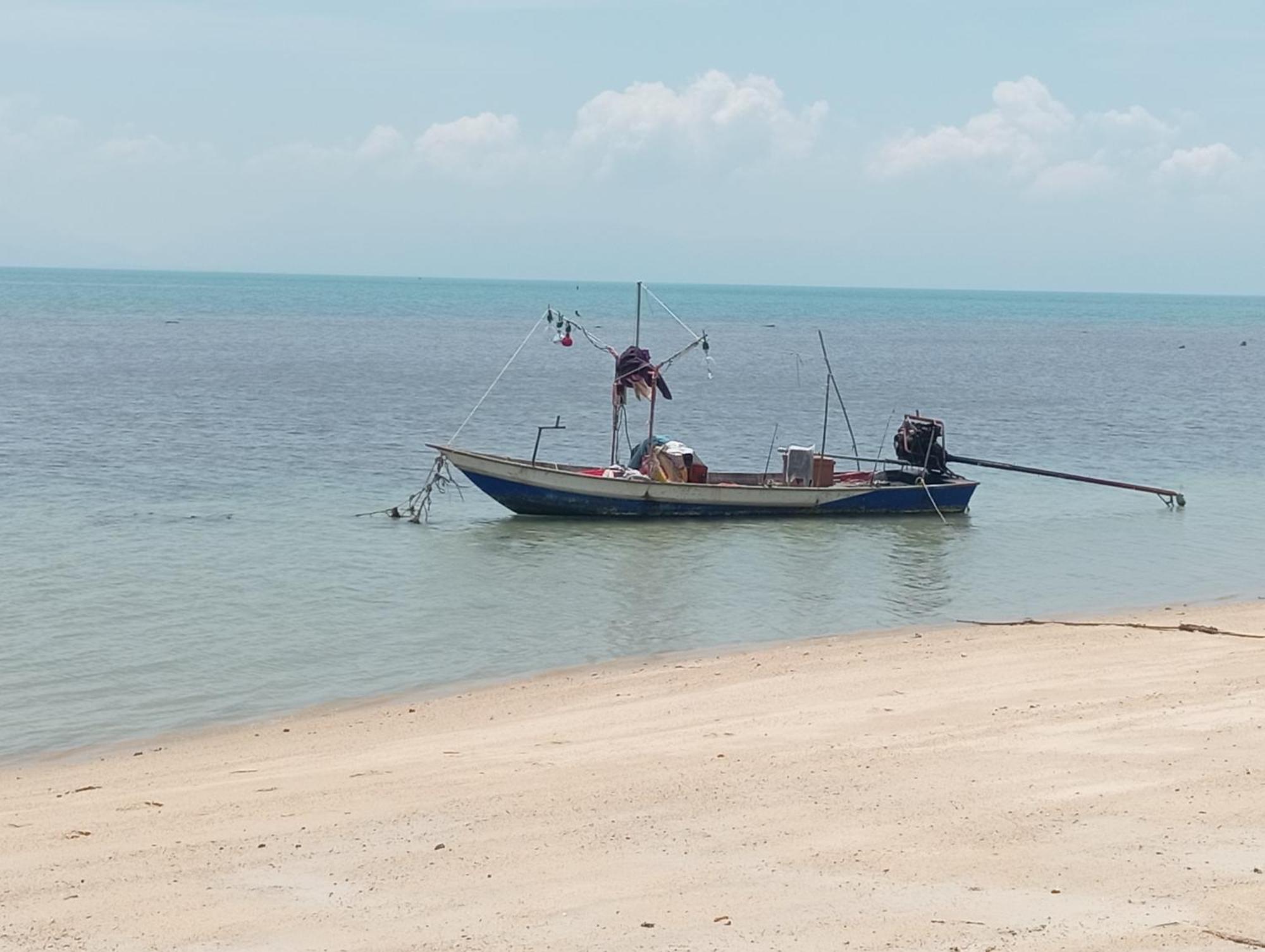 Front Fisher House Bangpor Maenam-koh Samui Amphoe Koksamui